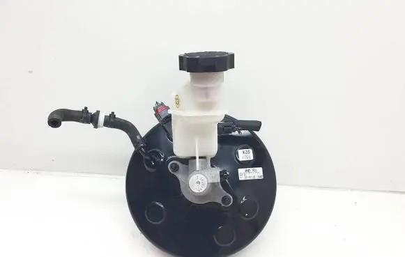 Hyundai ix20 Brake booster 58500-1K280
