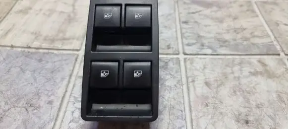 Opel Insignia A Electric window control switch 13305009 251886 13222224