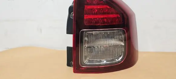 Jeep Compass Rear/tail lights 05182542