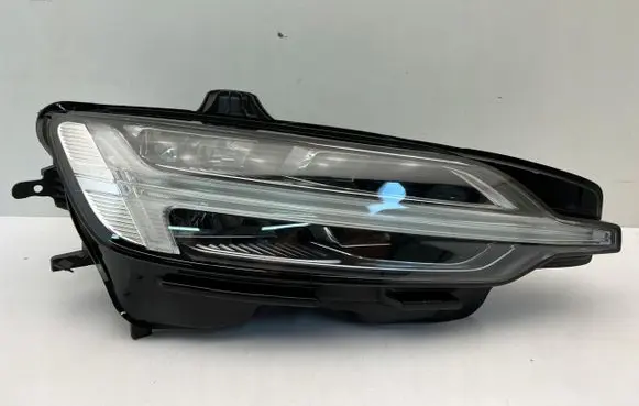 Volvo S90, V90 Headlight/headlamp