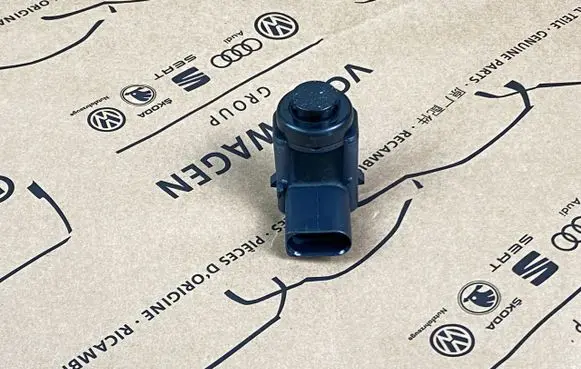 Audi A3 S3 8L Parking PDC sensor 1J0919275