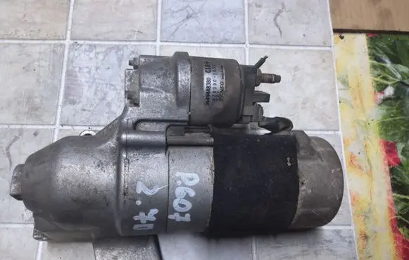 Peugeot 607 Starter motor 9649448380 4280001630