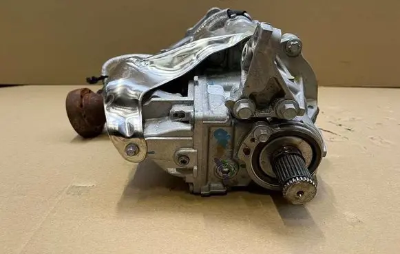 Ford Escape IV Gearbox transfer box case LX67-7L486-DF
