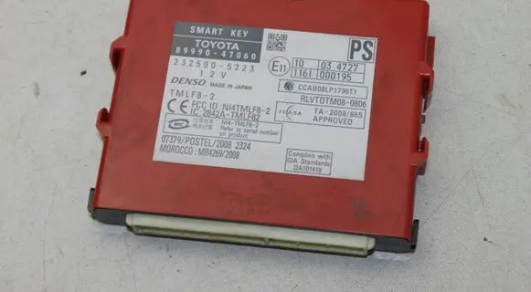 Toyota Prius (XW30) Keyless (KESSY) go control unit/module 8999047060