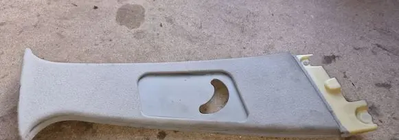 BMW 5 E39 (A) pillar trim 51438227596