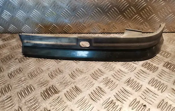 Under headlight/headlamp trim
