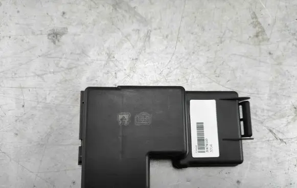 Volvo XC60 Fuse box cover 31676133