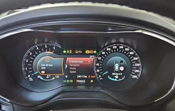Ford Mondeo MK V Speedometer (instrument cluster) GS7T10849BLD IMPRK1588191