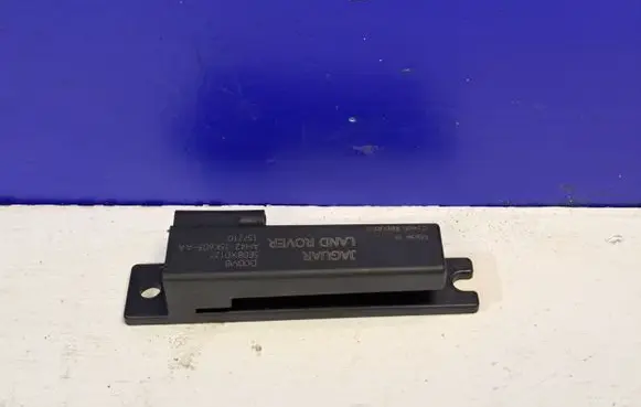 Jaguar XF X260 Keyless system antenna AH4215K603AA