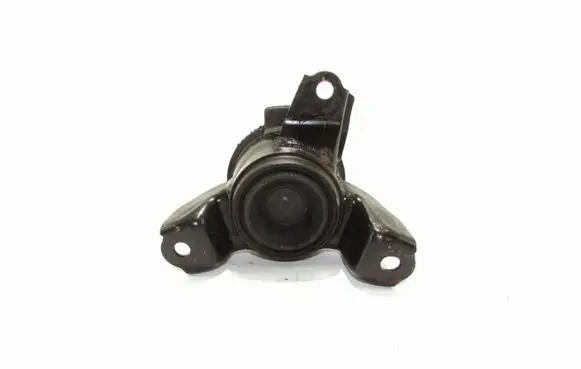Hyundai Tucson JM Engine mount bracket