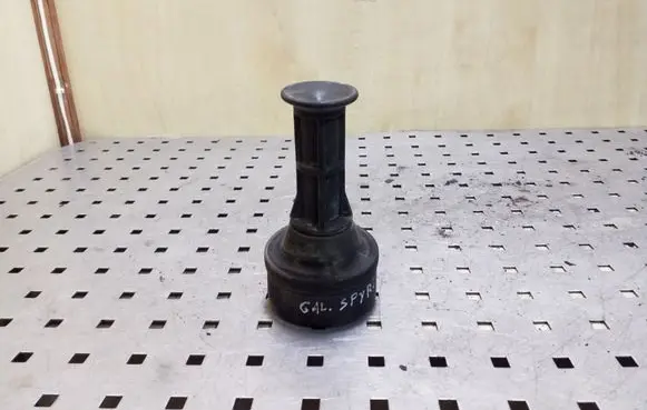 Renault Kadjar Rear coil spring rubber mount 