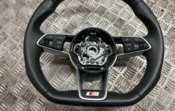 Audi TT TTS RS Mk3 8S Steering wheel 8S0419091AG
