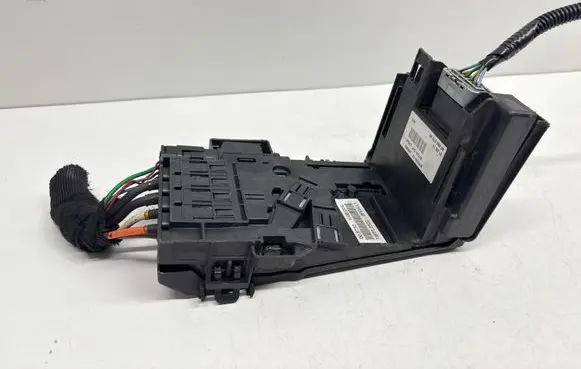 Peugeot 3008 I Fuse module 9666527580 97993N02 366895