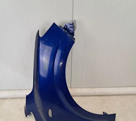 Dacia Sandero III Fender B1993