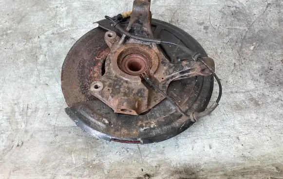 Renault Vel Satis Front wheel hub