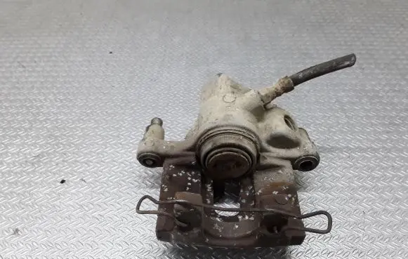 Mazda 3 I Rear brake caliper