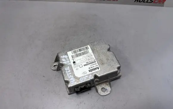 Renault Master III Airbag control unit/module 8200942209A 611136500 611131100A