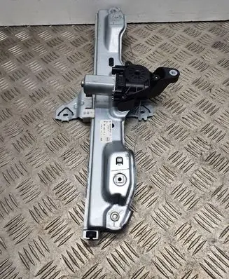 Nissan Qashqai Rear door window regulator with motor 827004EA0A C17321101