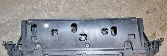 Peugeot 208 Engine splash shield/under tray