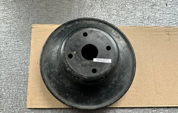 Mitsubishi Pajero Water pump pulley MD139368