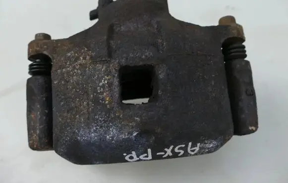 Mitsubishi ASX Front brake caliper