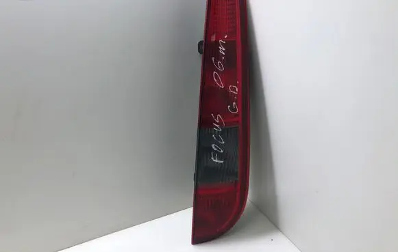 Ford Focus Rear/tail lights PPTD200374D 4M5113N004C