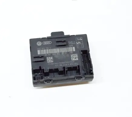 Audi A1 Door control unit/module P10097265 8X0959792K