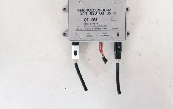 Mercedes-Benz R W251 Other control units/modules A2118200885