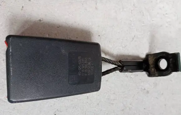 Opel Astra H Rear seatbelt buckle 13128018