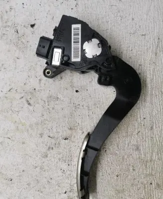 Renault Megane IV Accelerator throttle pedal 180024040R