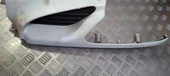Renault Scenic I Front bumper lower grill