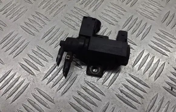 Fiat Grande Punto Turbo solenoid valve 55203202