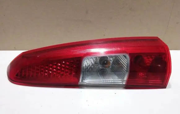 Volvo V70 Rear/tail lights 160986