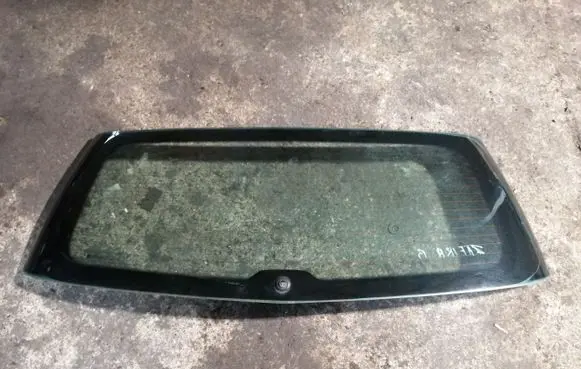 Opel Zafira B Rear windscreen/windshield window 