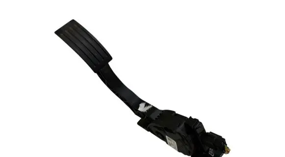 Ford Focus Accelerator throttle pedal 6PV01036880 EV619F836AA