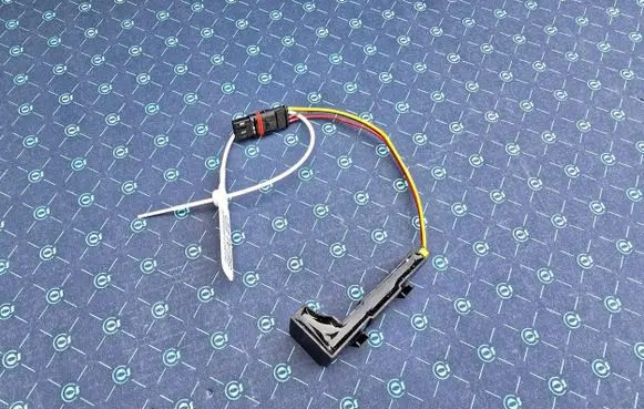 BMW 3 E90 E91 Brake pads wear sensor 8324000