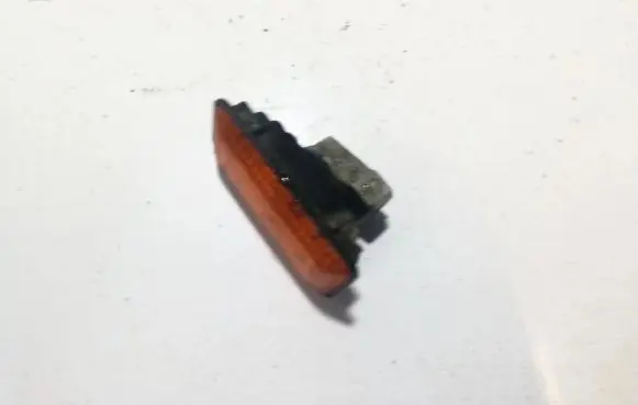 Volkswagen Golf III Front fender indicator light 1h0949111