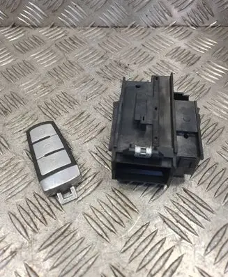Volkswagen PASSAT B6 Ignition lock 3C0905843 33303301