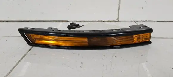 Volkswagen PASSAT B6 Front indicator light 3C0807718