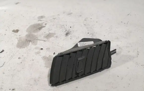 Opel Zafira B Dashboard side air vent grill/cover trim 13145056