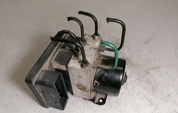 Citroen C5 ABS Pump 9641767380