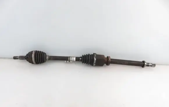 Renault Clio III Front driveshaft 