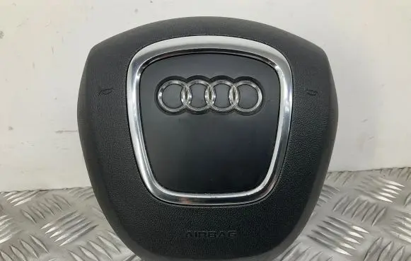 Audi A4 Allroad B8 Steering wheel airbag 8K0880201A