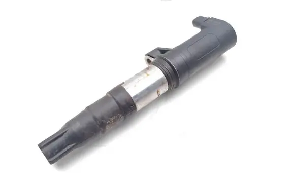 Renault Scenic III - Grand scenic III High voltage ignition coil 8200765882 7700875000