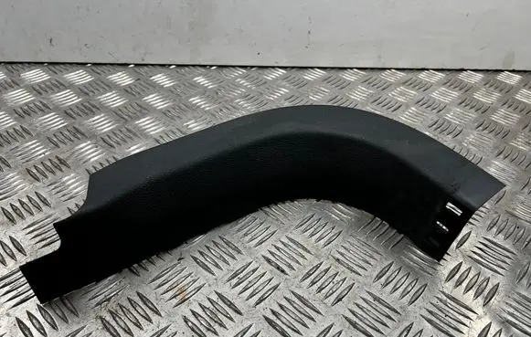 Front sill trim cover