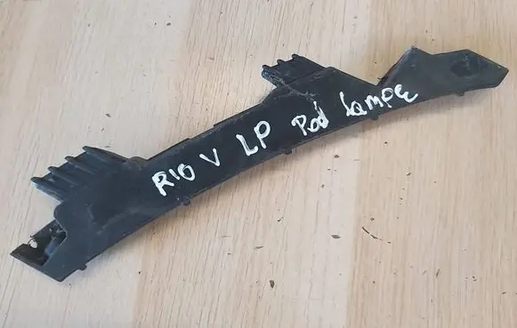 KIA Rio Front bumper mounting bracket
