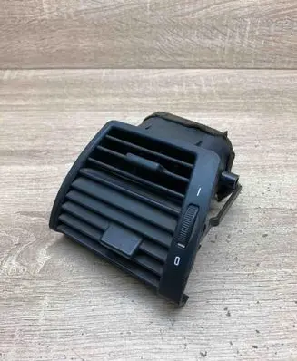 BMW X5 E53 Dashboard side air vent grill/cover trim 8402215
