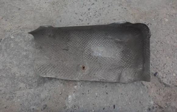 BMW 7 F01 F02 F03 F04 Exhaust heat shield 7185213