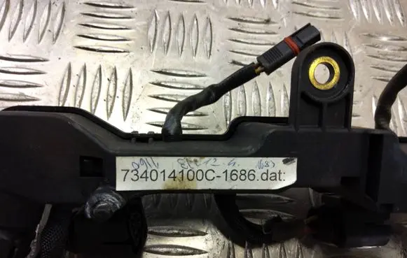 BMW 7 F01 F02 F03 F04 Glow plug wires 7340141