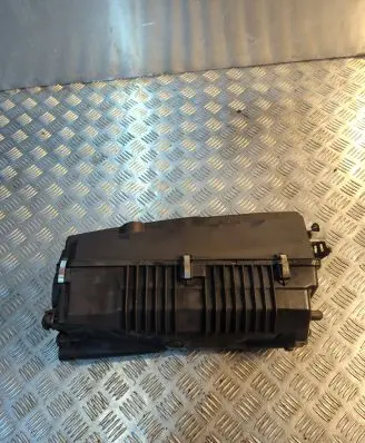Mercedes-Benz C W203 Air filter box A6460901201 FP0103 LP1453